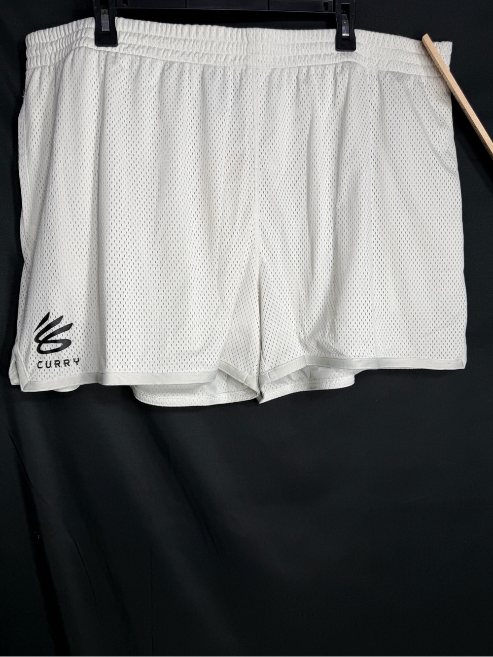 Under Armour  mens White Mesh Athletic Shorts - Curry Logo new w tags size 3XL